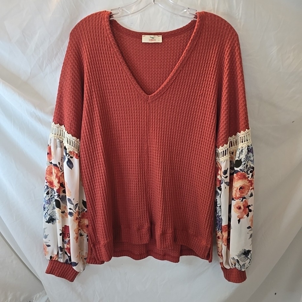 Hummingbird Mixed Media V-neck Sweater Crochet Detail Floral Boho-chic Oversized